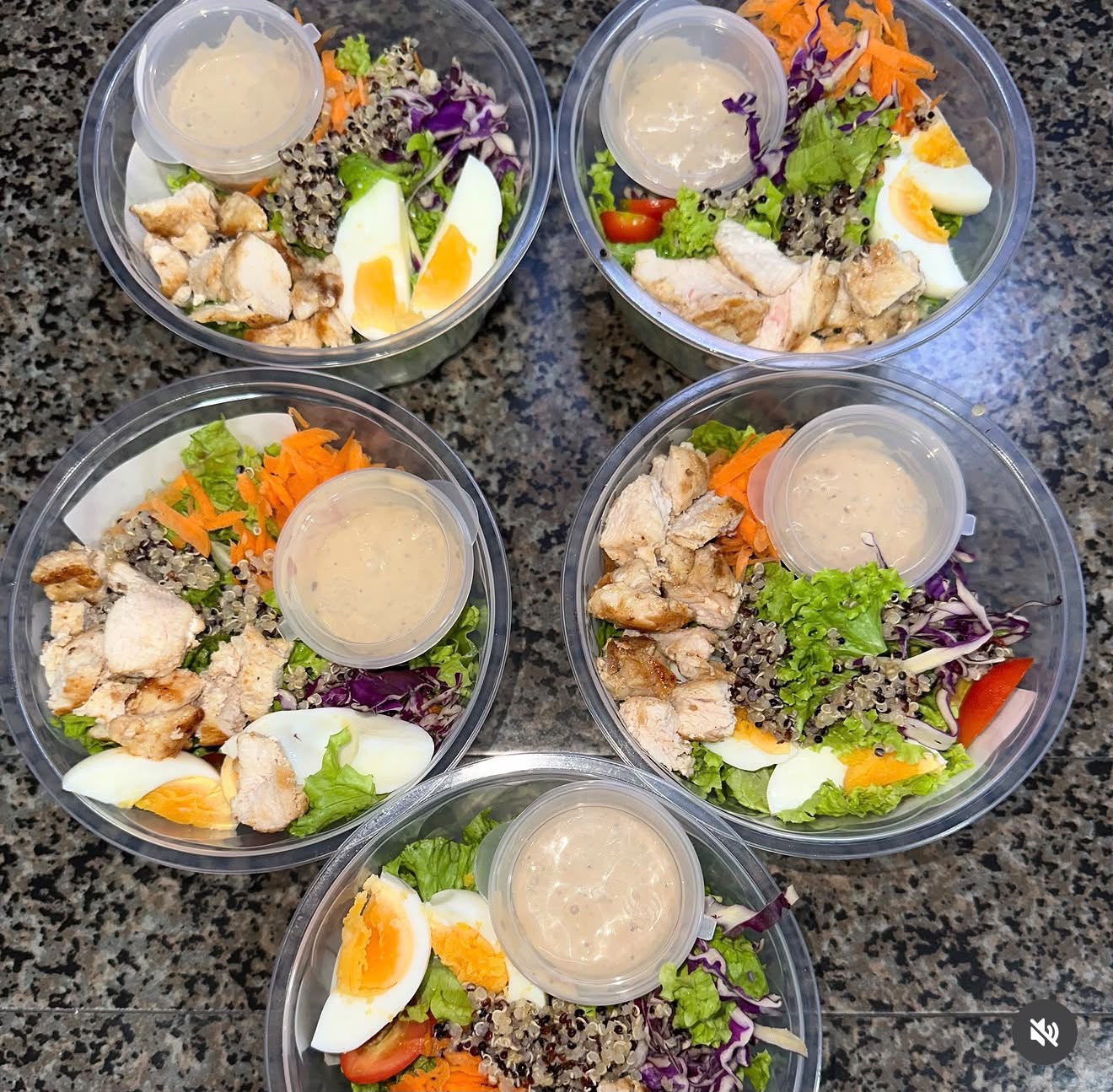 Chicken Salad with Roasted Garlic Dressing_0