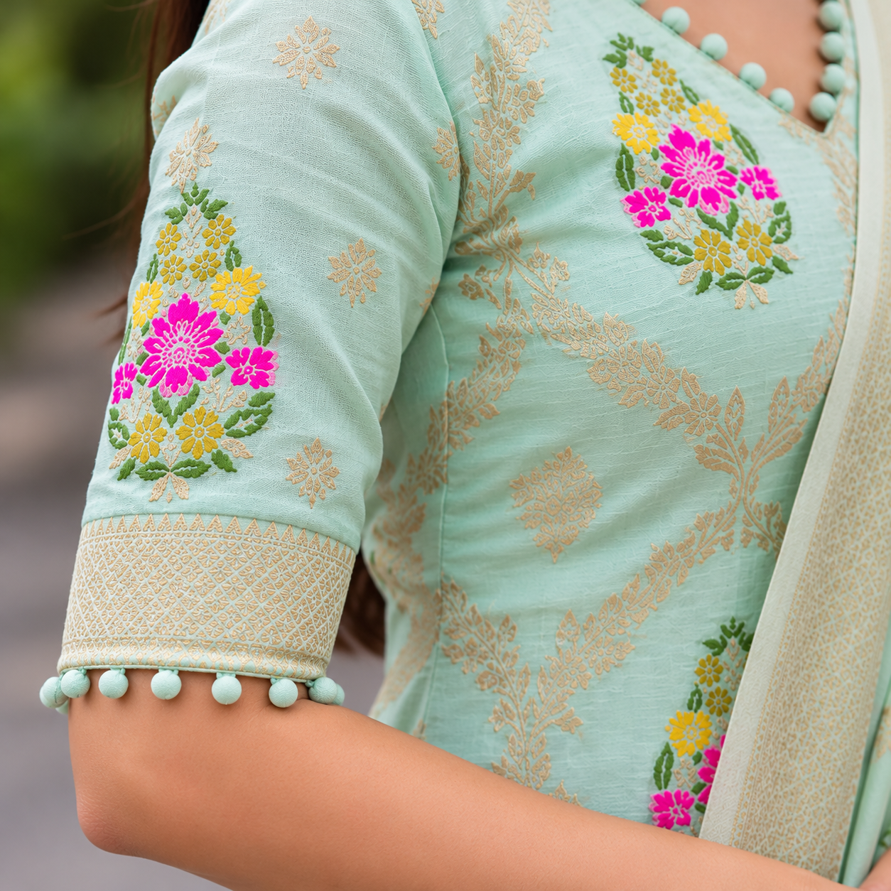 Pom-Pom Border Dress Design_2