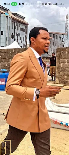 MENS SUITS