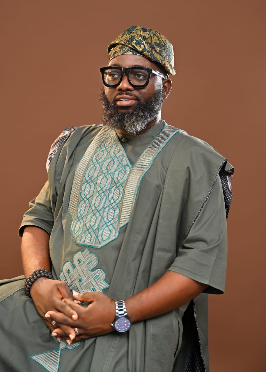 AGBADA  [QUALITY WOOL FABRICS]