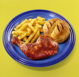 1/4 chicken & chips & garlic roll 