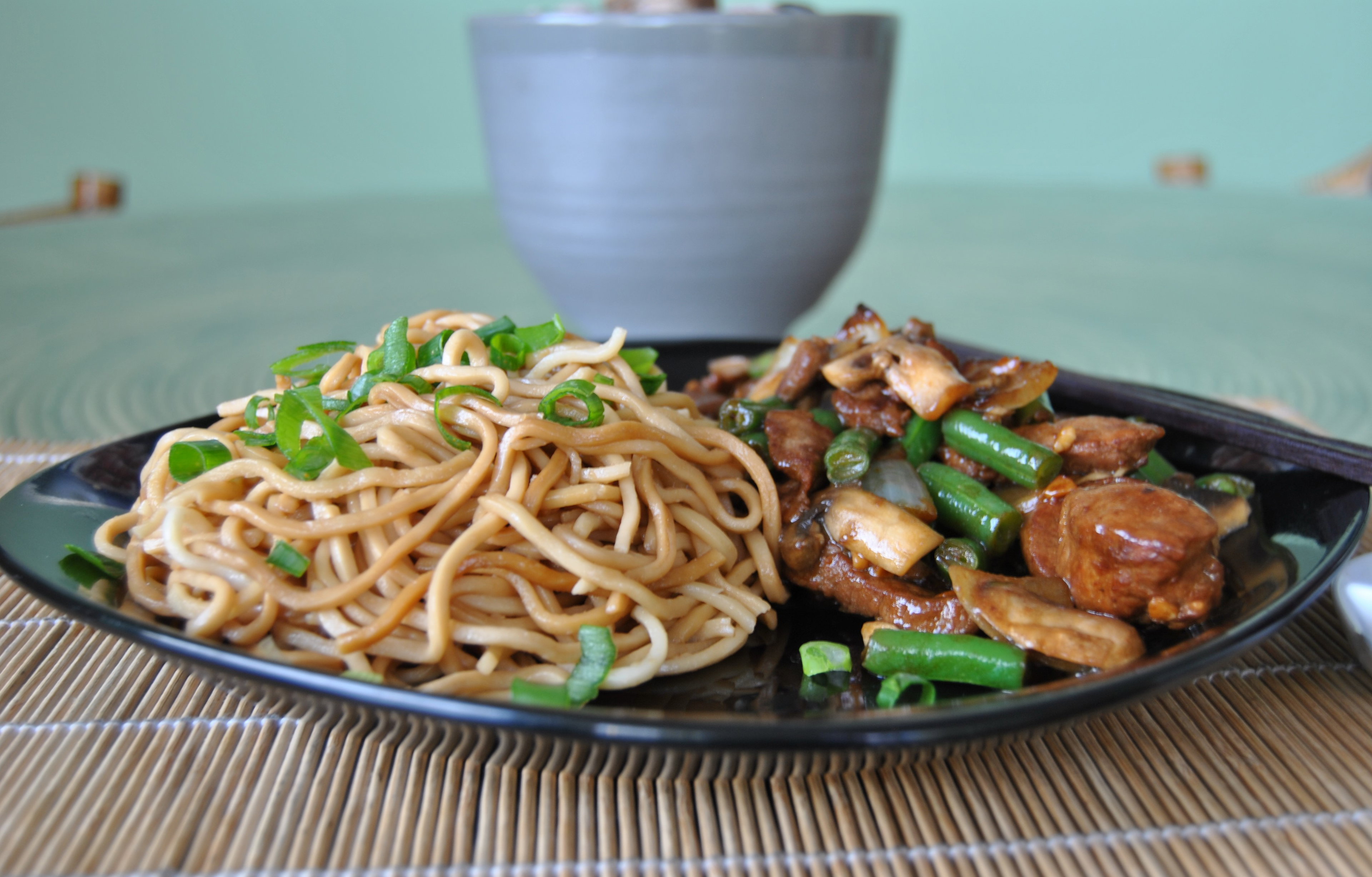 Shanghai Style Stir-Fry Beef 