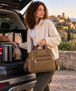 BAZAR STORIES · 02  THE WEEKEND ESCAPE · LIFESTYLE EDITORIAL