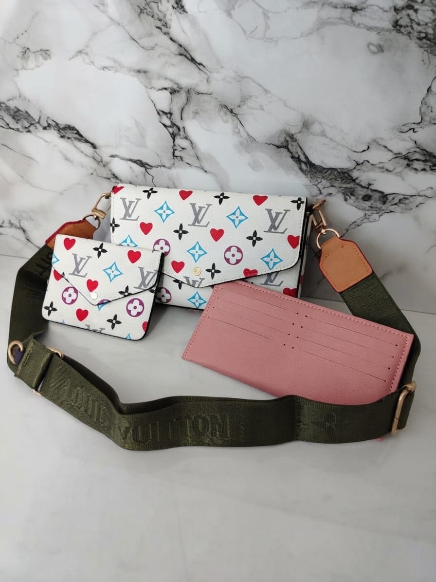 Lv pochete green
