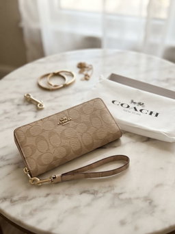 Wallet khakhi