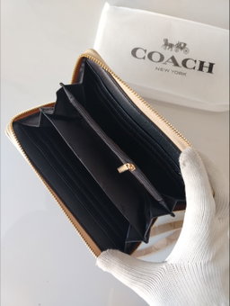Wallet khakhi