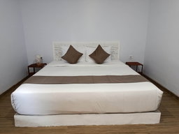 Hotel Rental