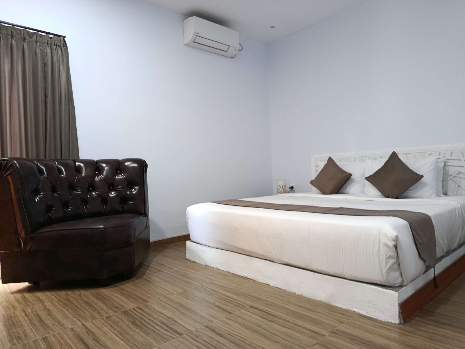 Hotel Rental_6
