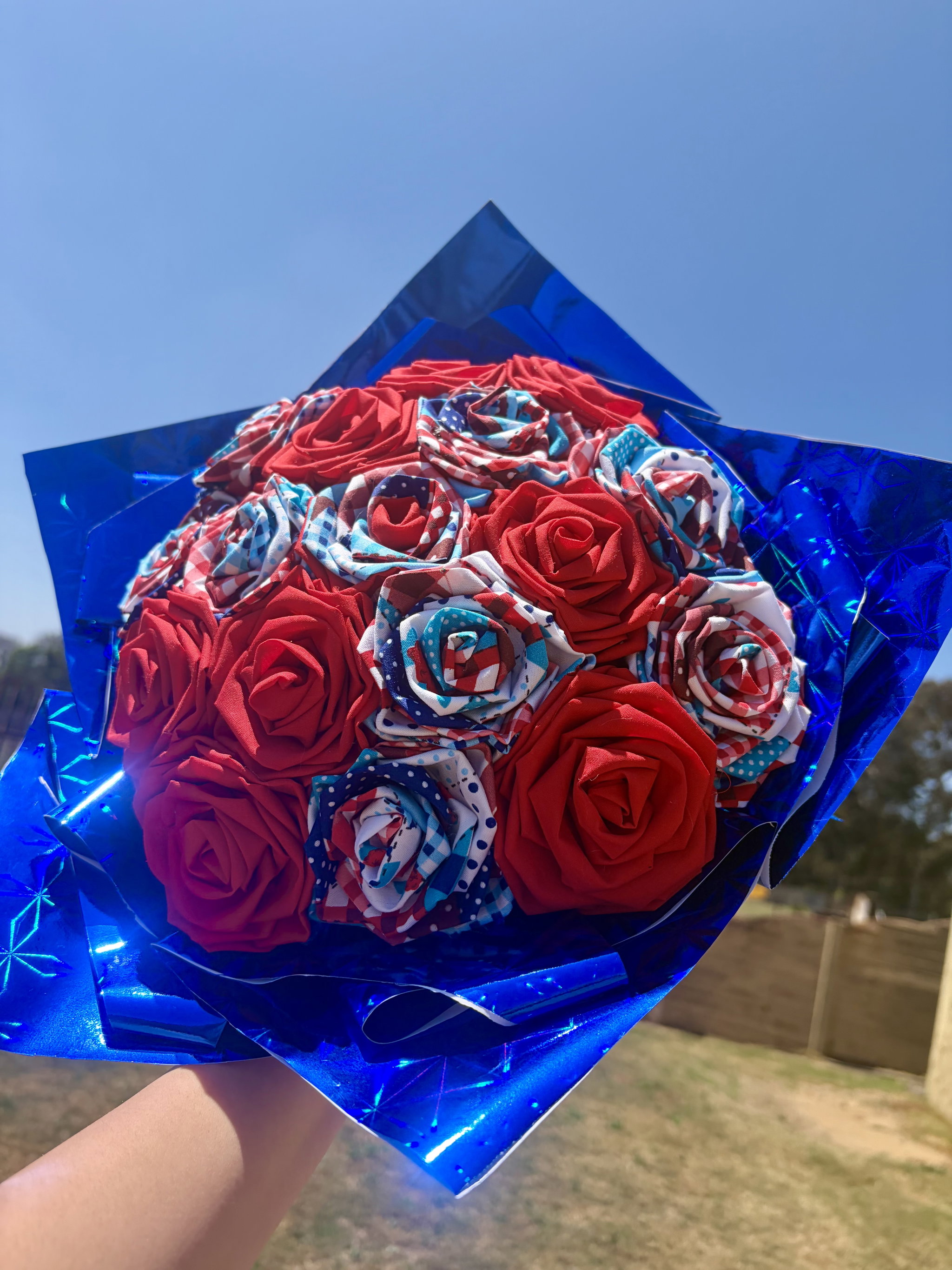 25 Rose Bouquet_0