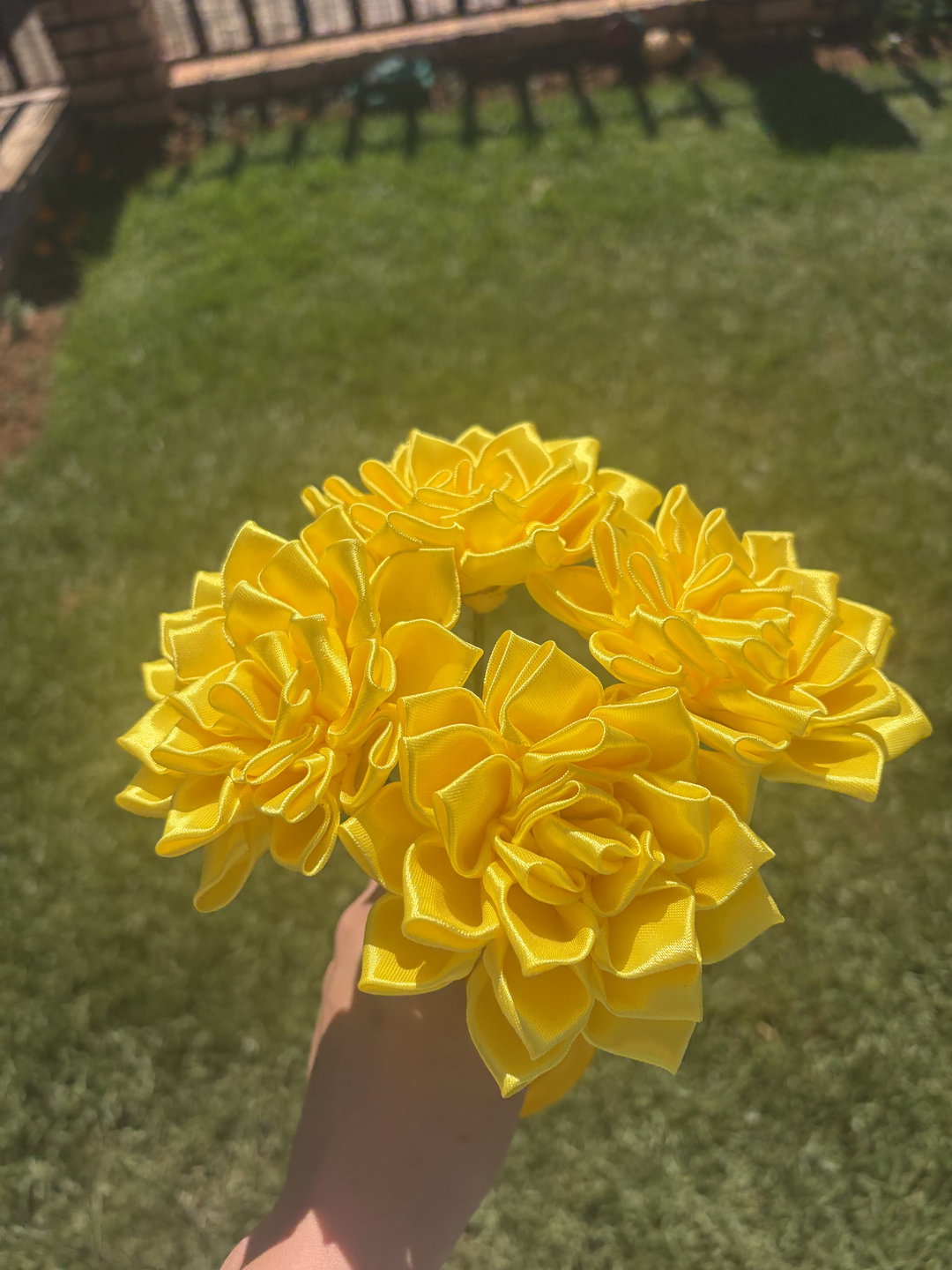 6 Dahlia Bouquet