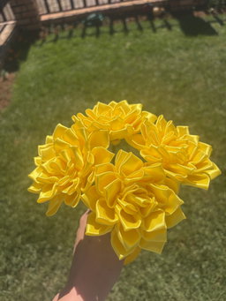 18 Dahlia Bouquet