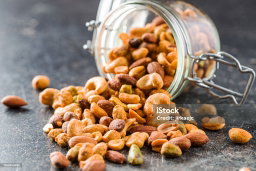 Kuruyemiş /مكسرات