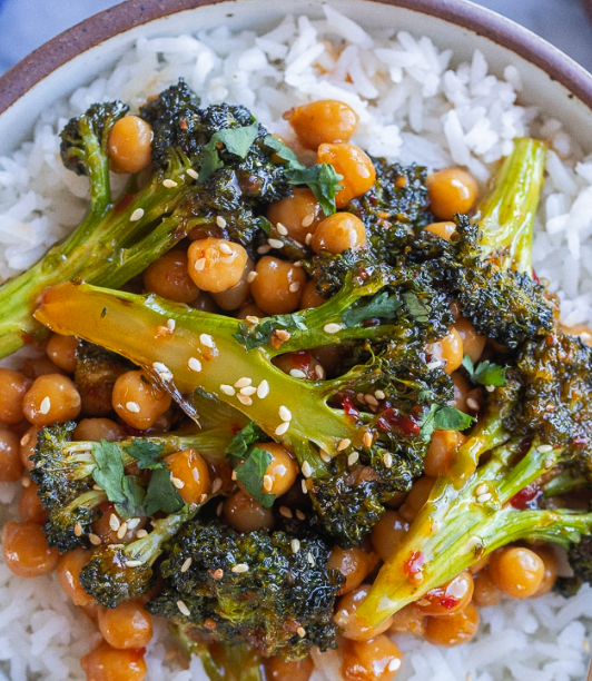 Broccoli & Chickpea Stir Fry [wed]