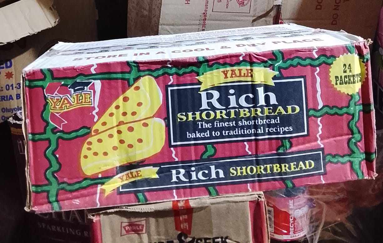 Yale Shorbread biscuit pck_1