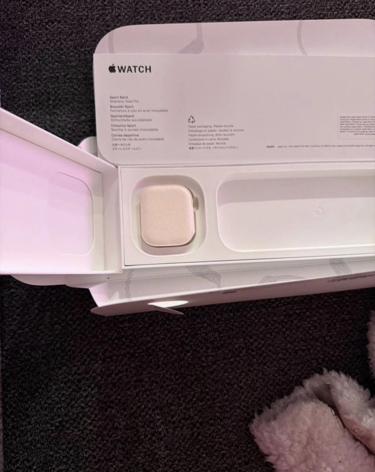 Apple Watch Series 4 40mm GPS – Rose Gold Aluminium – مستعملة مع العلبة الأصلية وضمان 6 أشهر_1