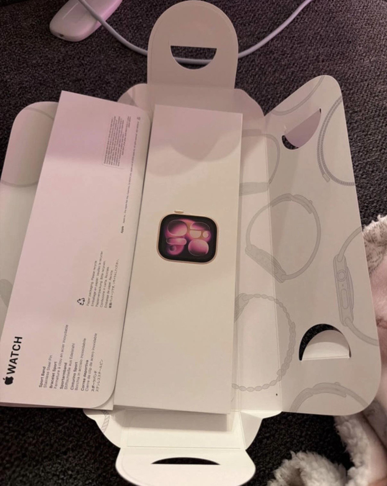 Apple Watch Series 4 40mm GPS – Rose Gold Aluminium – مستعملة مع العلبة الأصلية وضمان 6 أشهر_2