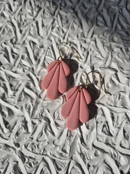Scallop leaf - dusty rose