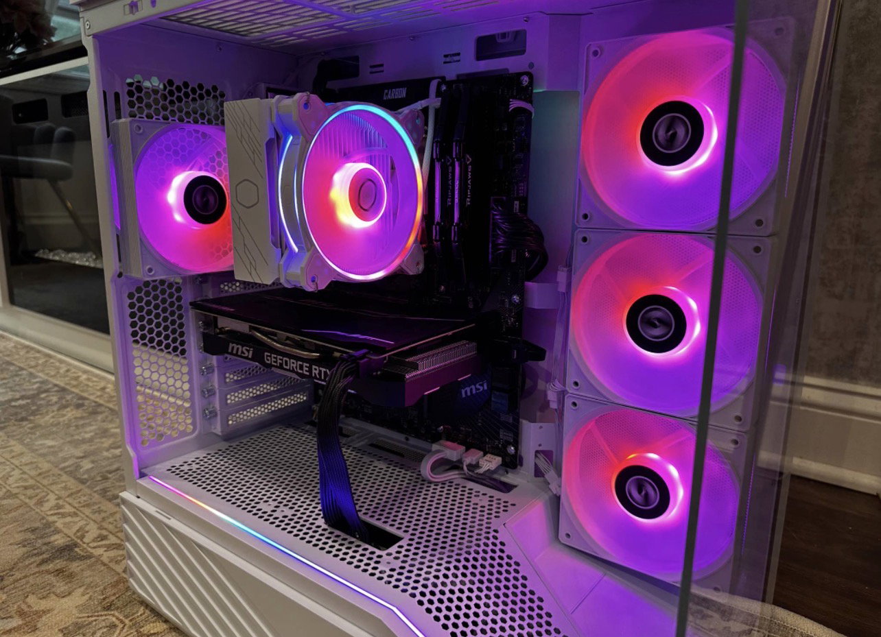PC GAMING WHITE RGB – Ryzen 5 3600 / RTX 2060 SUPER 8GB / RAM 16GB / SSD 480GB_4