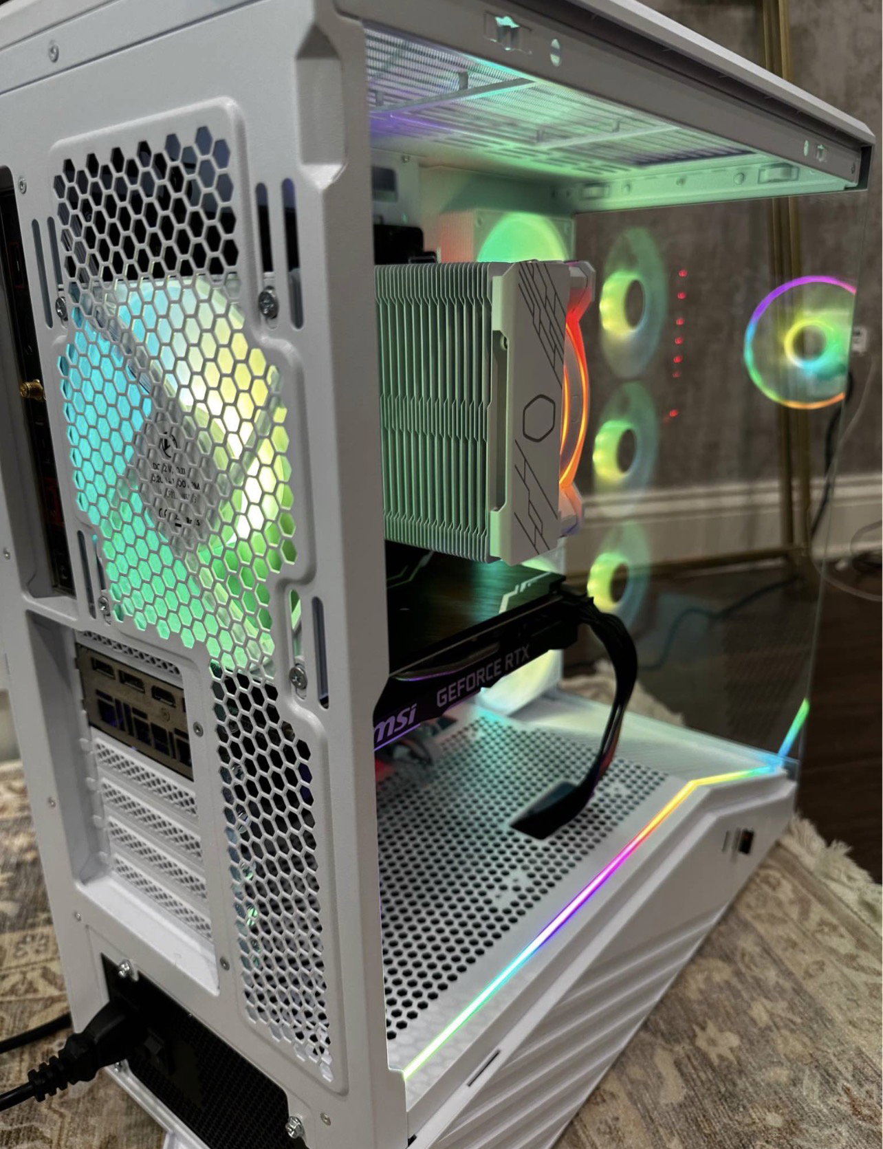 PC GAMING WHITE RGB – Ryzen 5 3600 / RTX 2060 SUPER 8GB / RAM 16GB / SSD 480GB_3