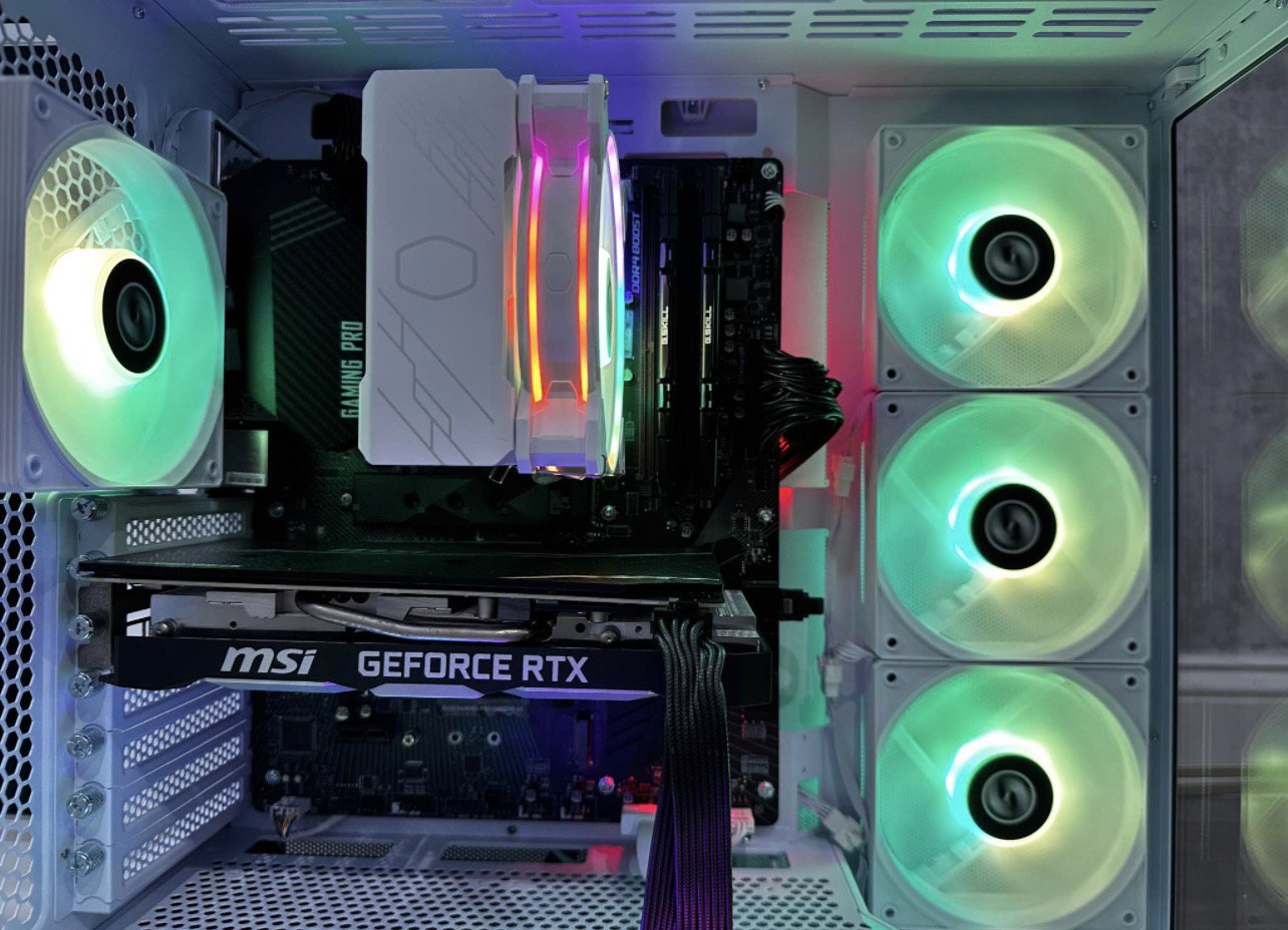 PC GAMING WHITE RGB – Ryzen 5 3600 / RTX 2060 SUPER 8GB / RAM 16GB / SSD 480GB_5