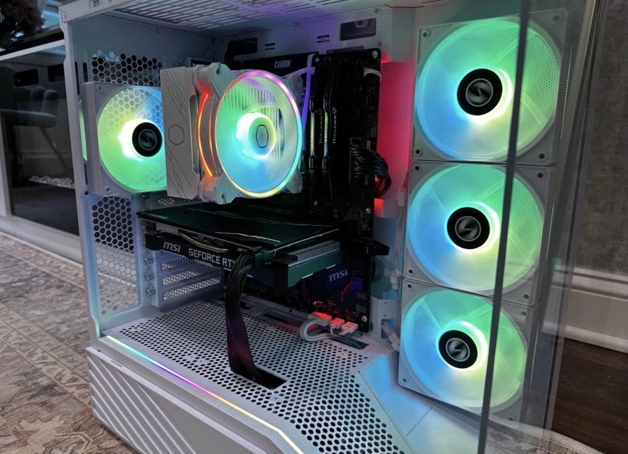 PC GAMING WHITE RGB – Ryzen 5 3600 / RTX 2060 SUPER 8GB / RAM 16GB / SSD 480GB_6