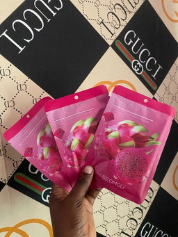 SEOMOU Dragon Fruit Anti-Aging Facial Mask