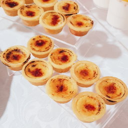 Creme Brulee Cheesecake Tartlets
