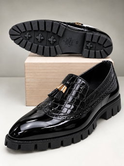 Casual shoes size 40-45