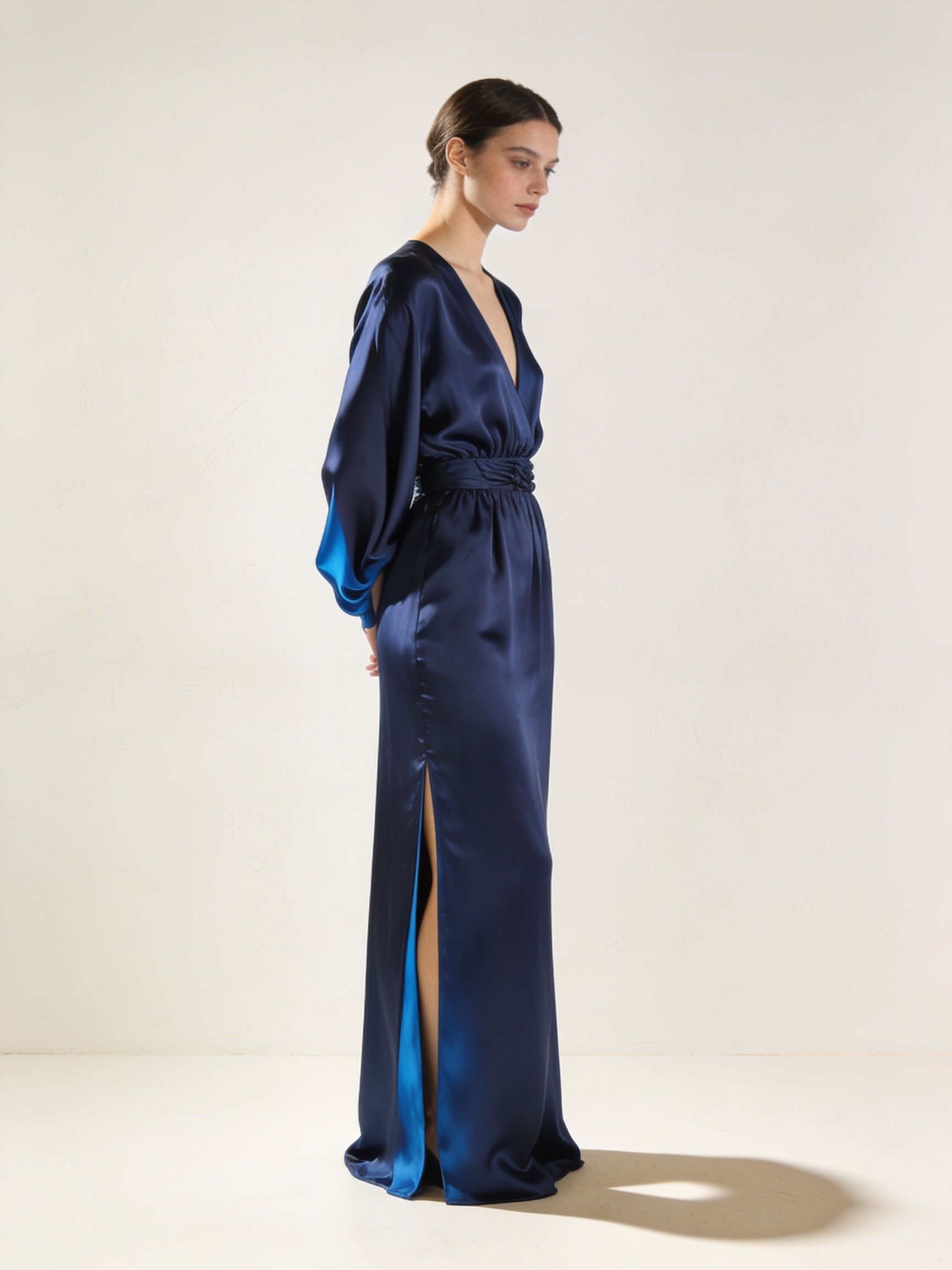 Vestido Olivia · seda azul noche