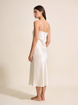 Vestido Solene · seda marfil midi