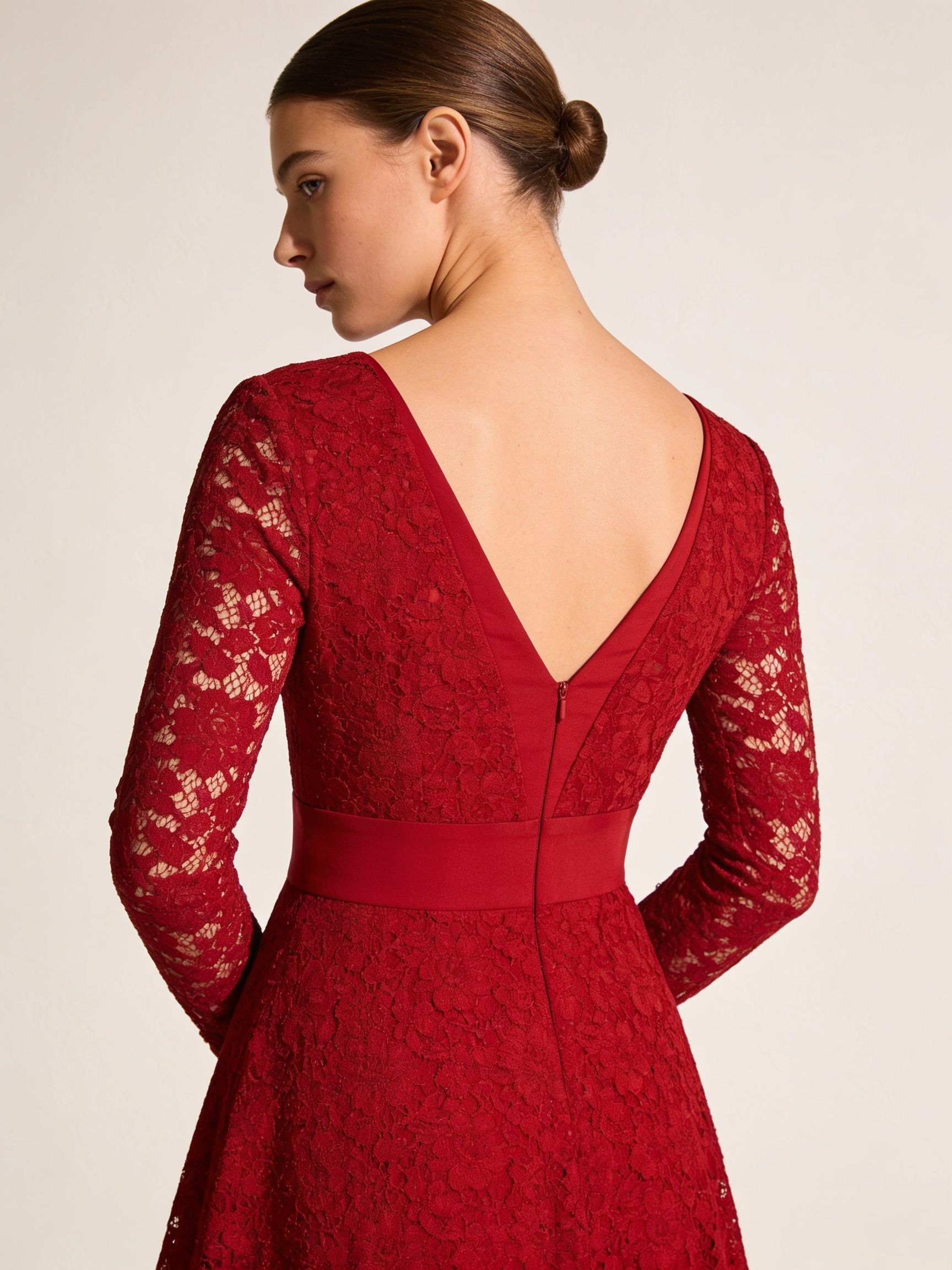 Vestido Nina · encaje rojo_2