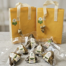 Combo Signature Chicken Zongzi