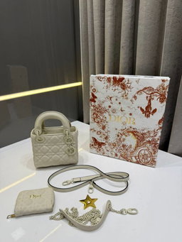 Dior white 