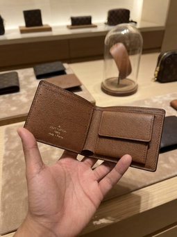 Lv wallet 