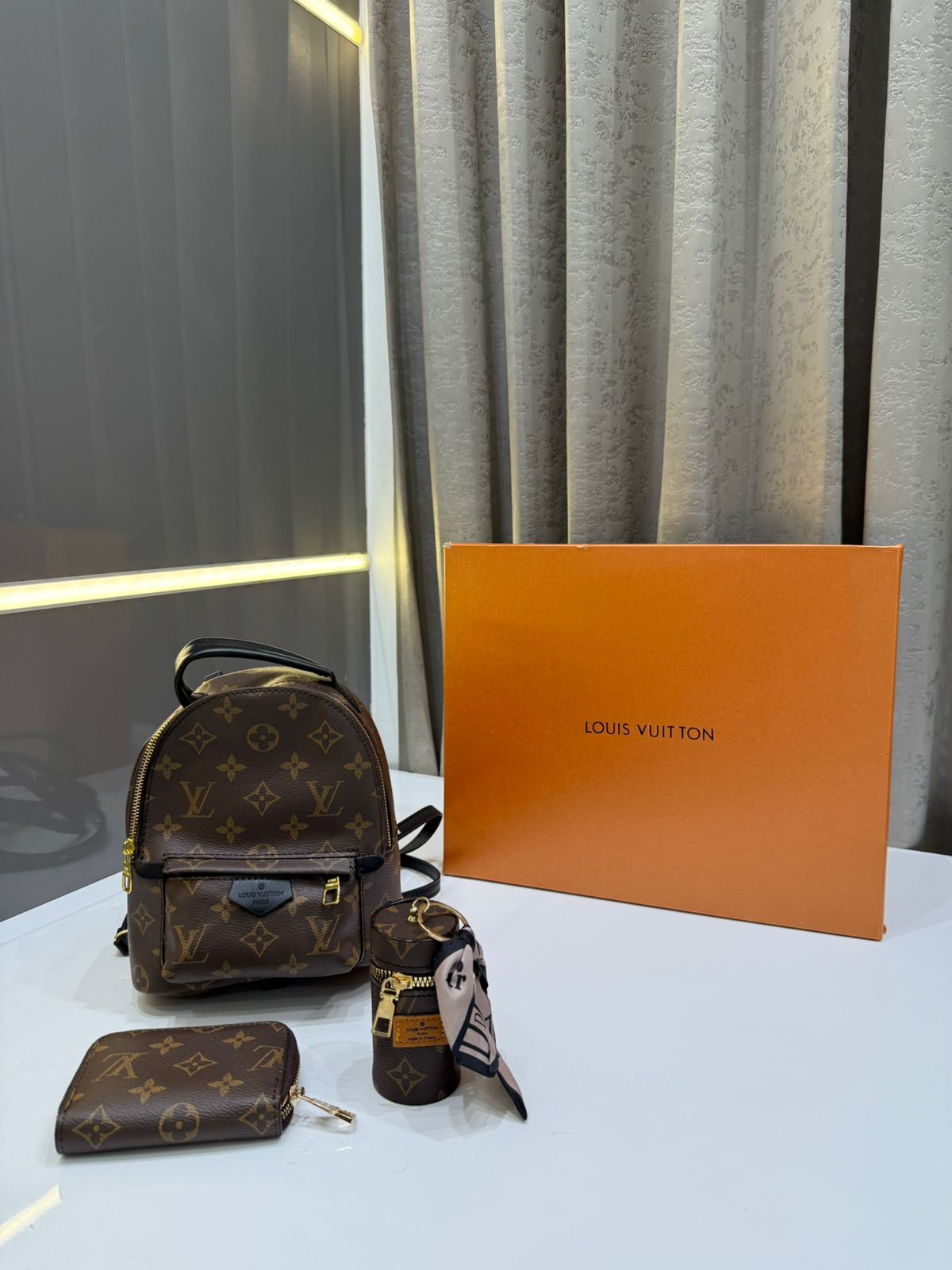 Lv backpack combo set _4