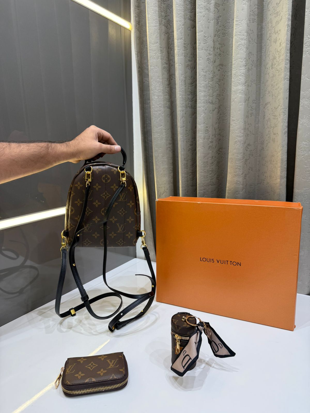 Lv backpack combo set