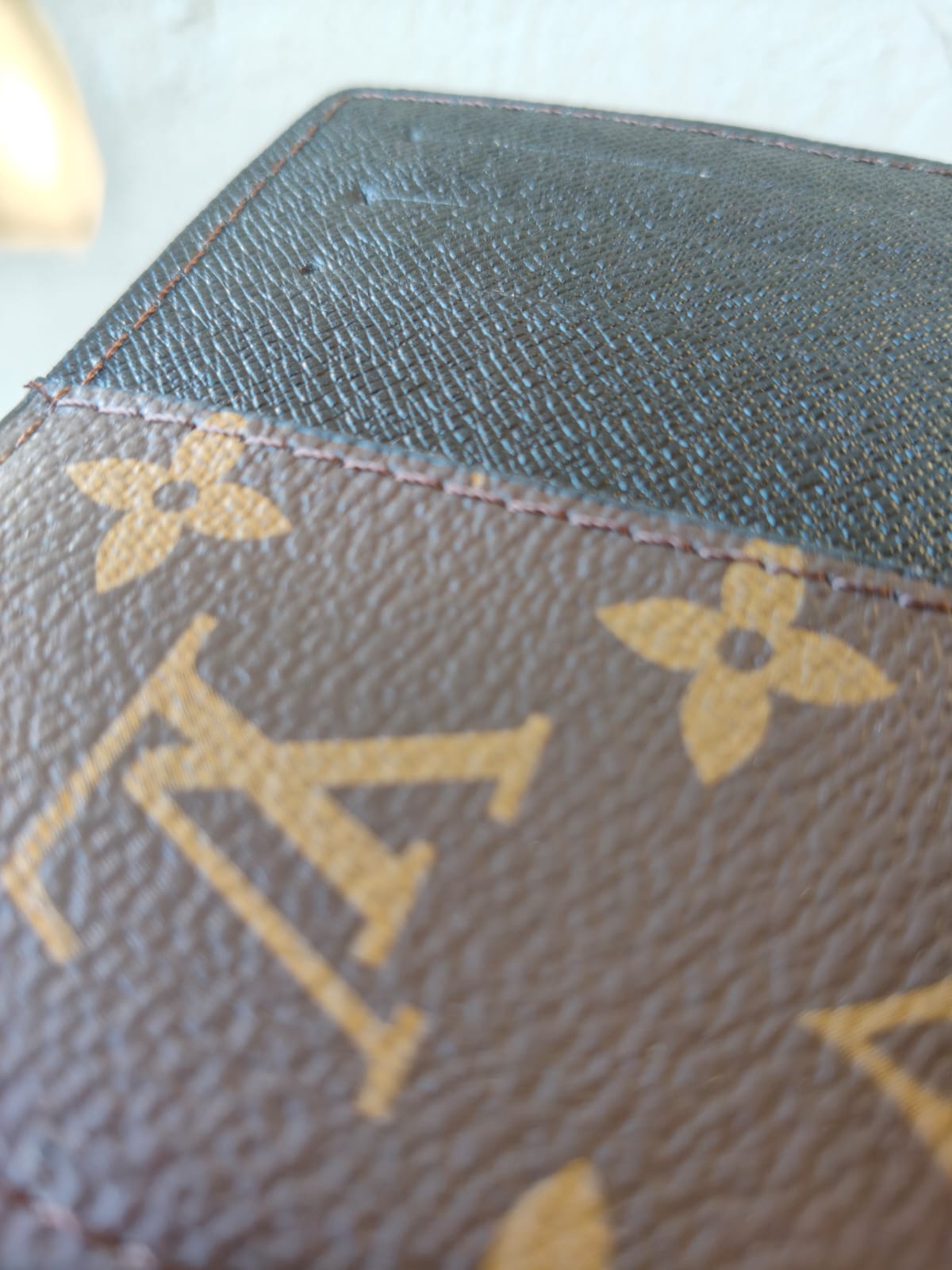 Lv cardholder brown _2