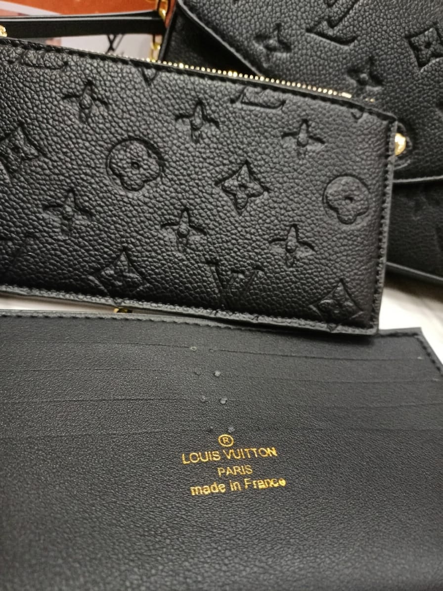Lv 3 piece wallet _5