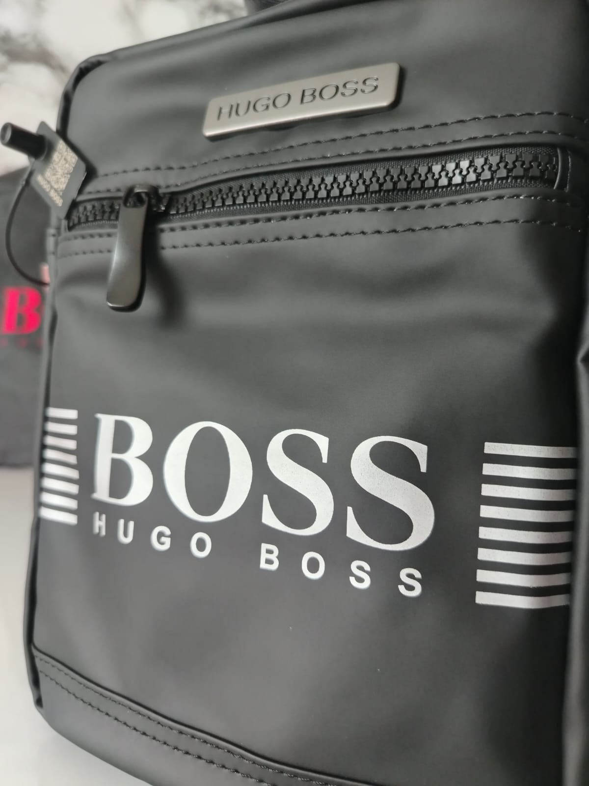 Boss mens sling _2