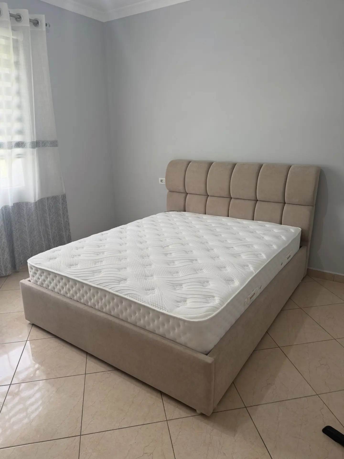 Bubble Panel Upholstered Bed - Beige Velvet - Channel Tufted Headboard