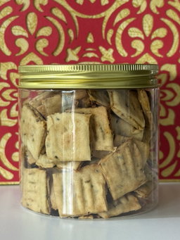 Bakarwadi Crackers
