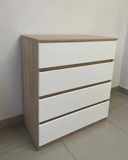 Modern Chest of Drawers - 4 Drawers - White Matte + Oak Wood Top - No Handles