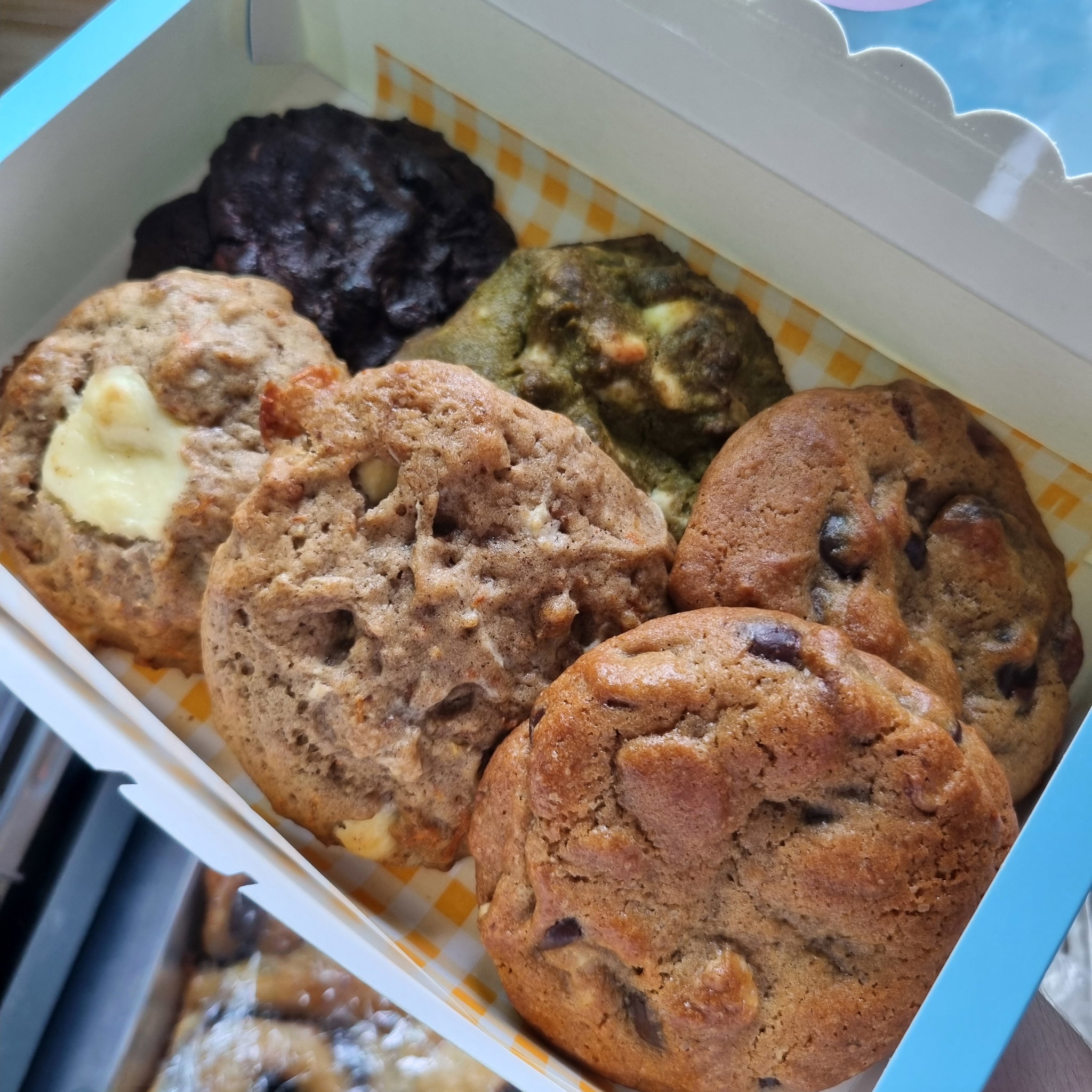 Assorted Cookies_0