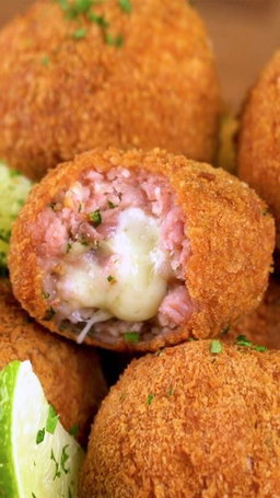 3 Bombes (viande hachée fromage)