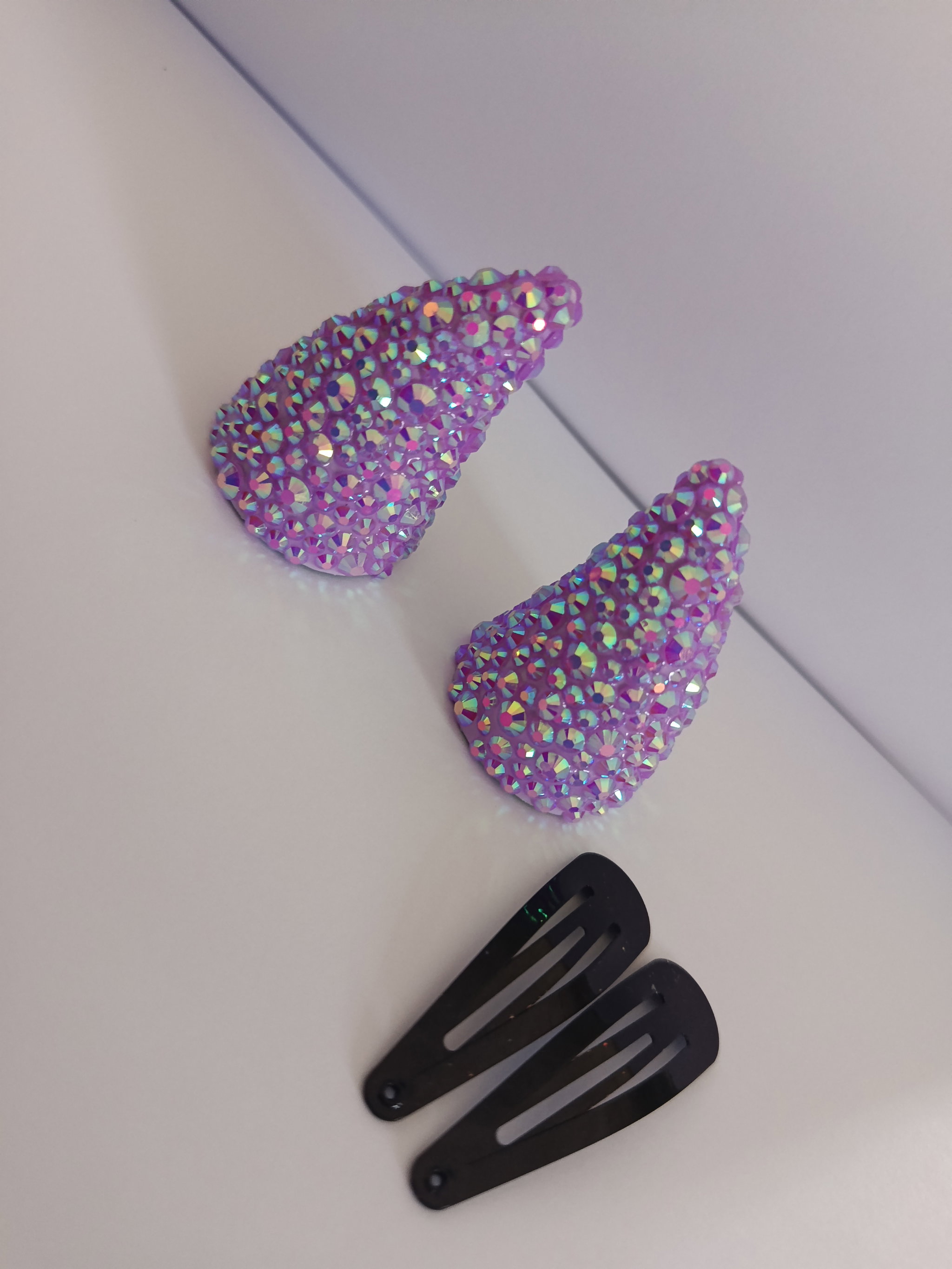 Lilac UV Horns_0