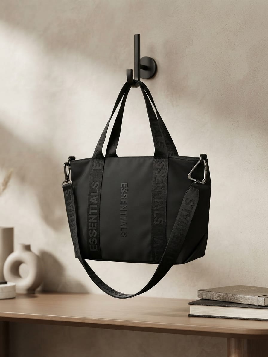 Essentials tote black 