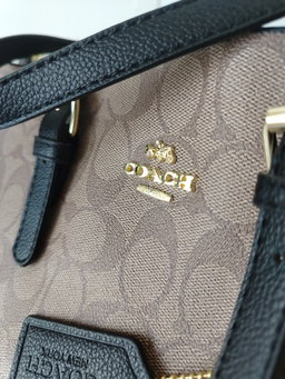 Coach mini tote  khakhi / black 