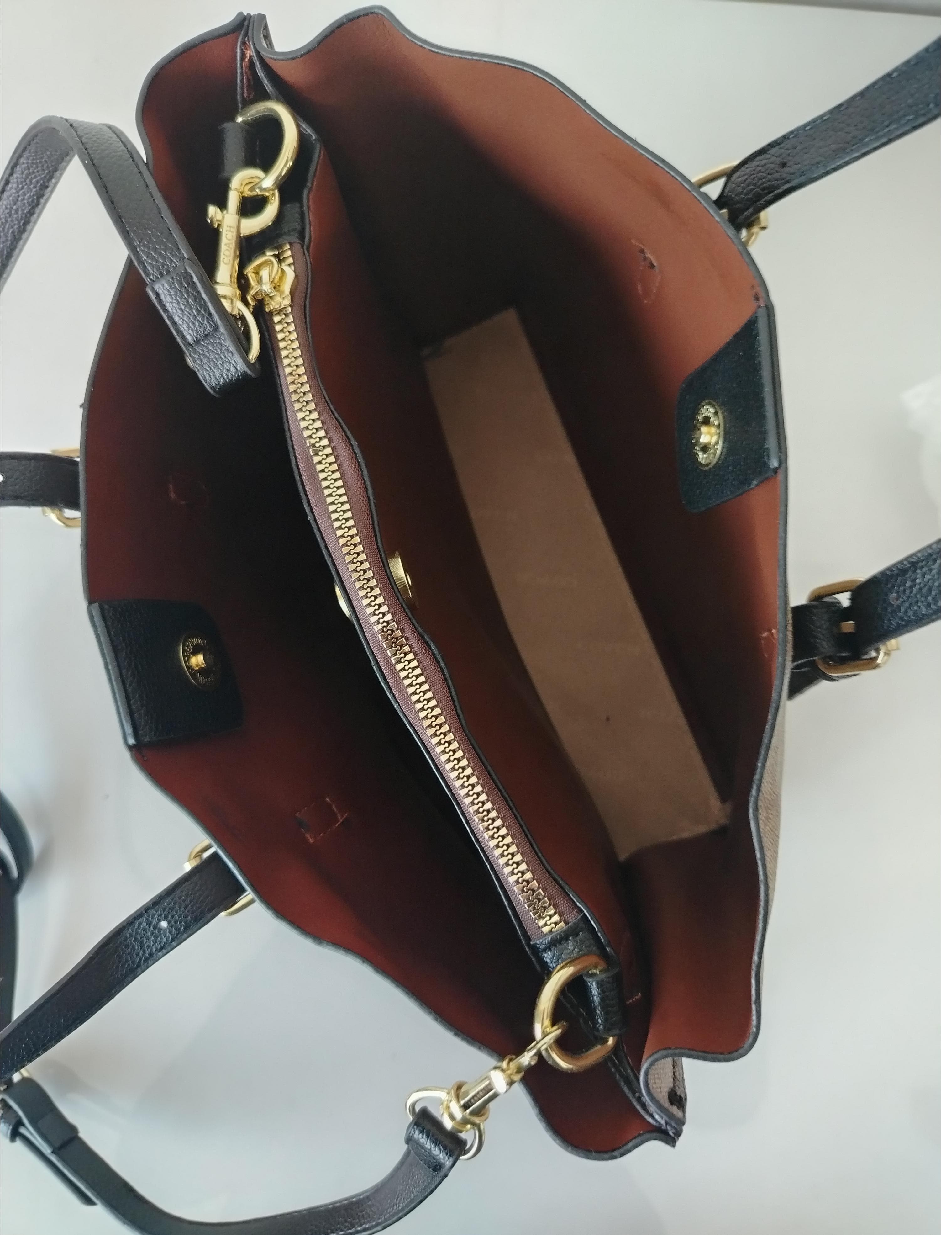 Coach mini tote  khakhi / black _7