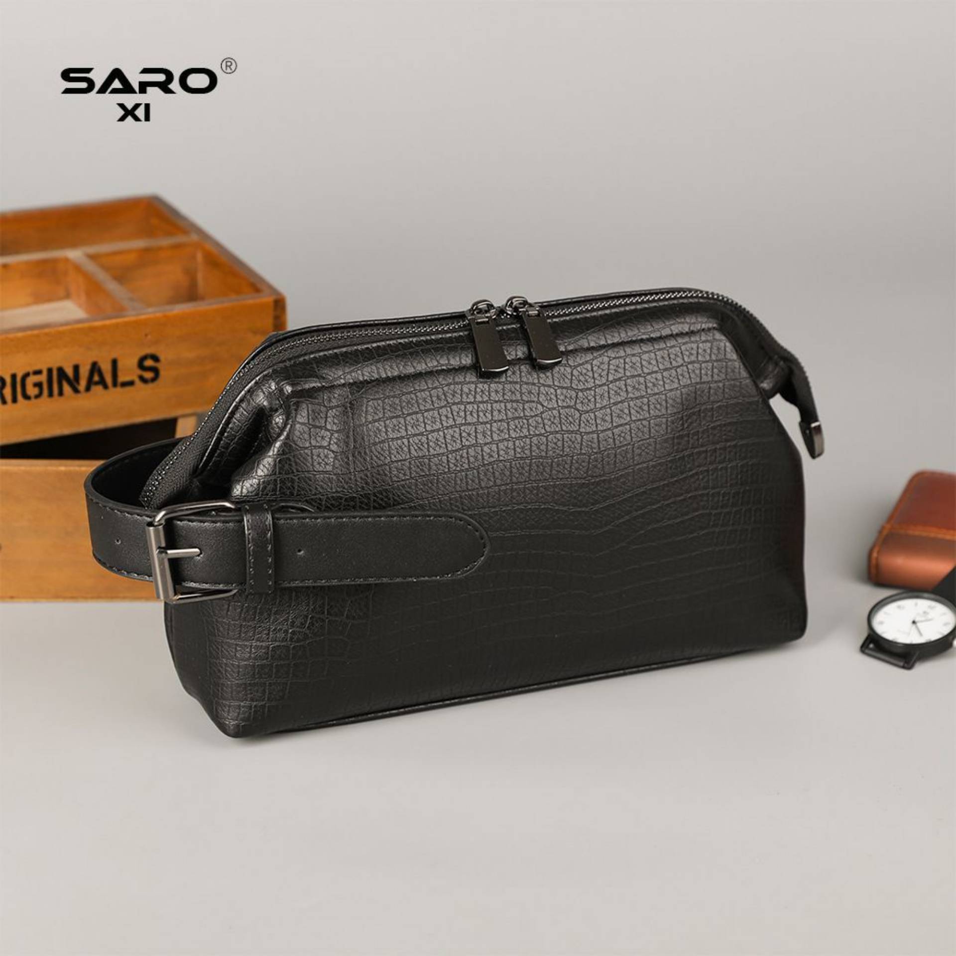 Sacoche / Trousse de Toilette Noire Effet Croco SARO XI_0