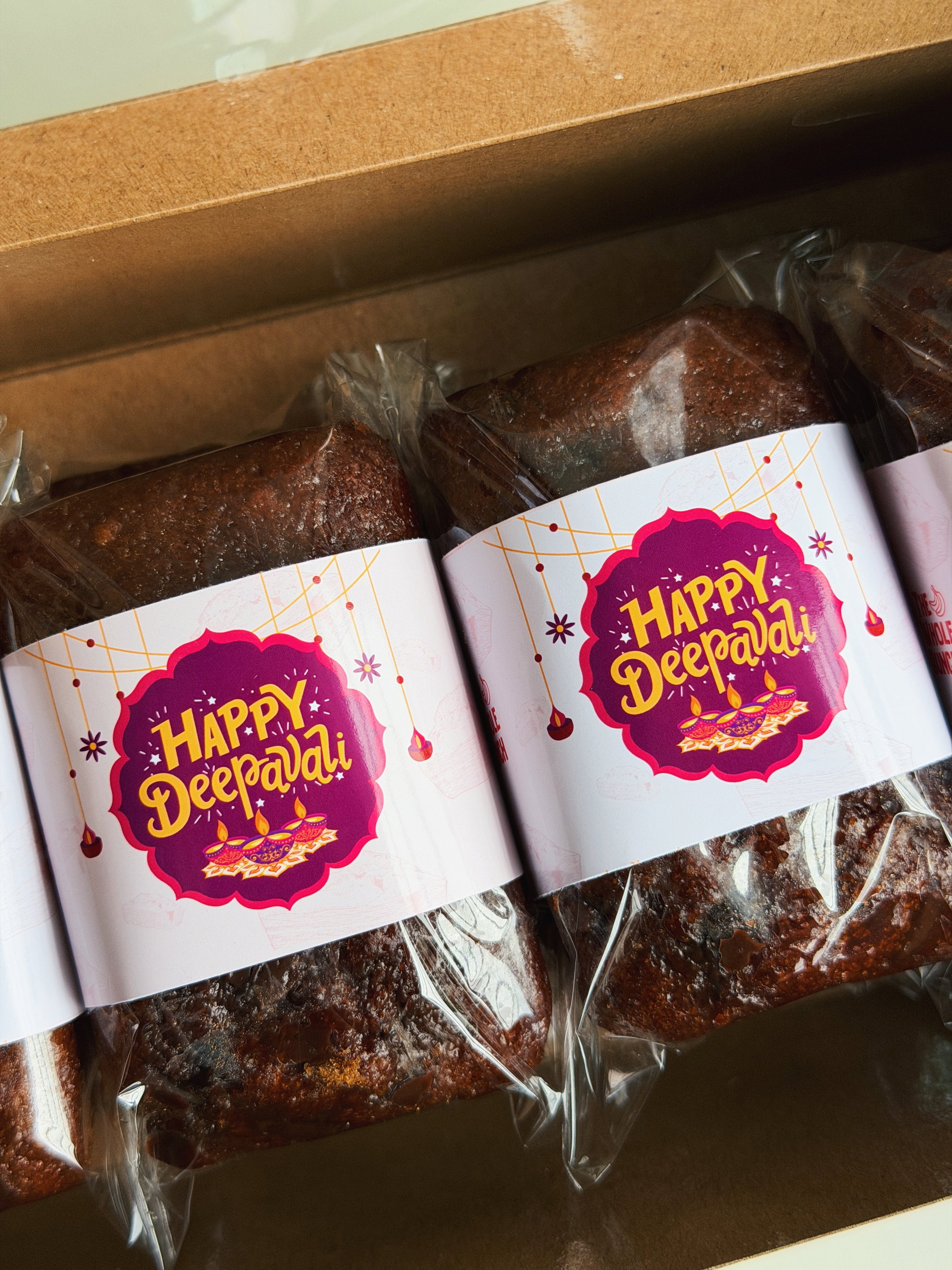 🪔 Deepavali Gift Box - 8 Little Loaves in a box (individually wrapped)_4